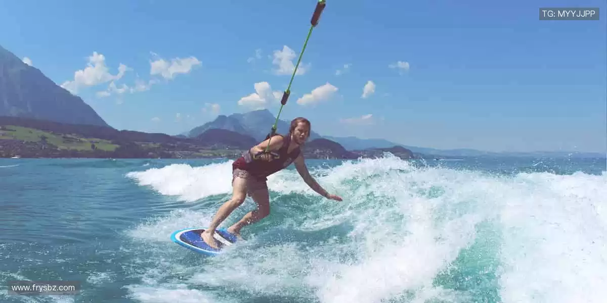 一键开启赛事直播，与全球球迷同频欢呼！🎯